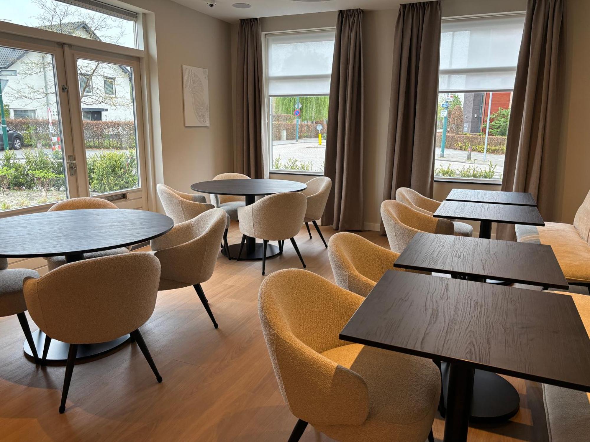De Slapende Hollander Hotell Kaatsheuvel Exteriör bild